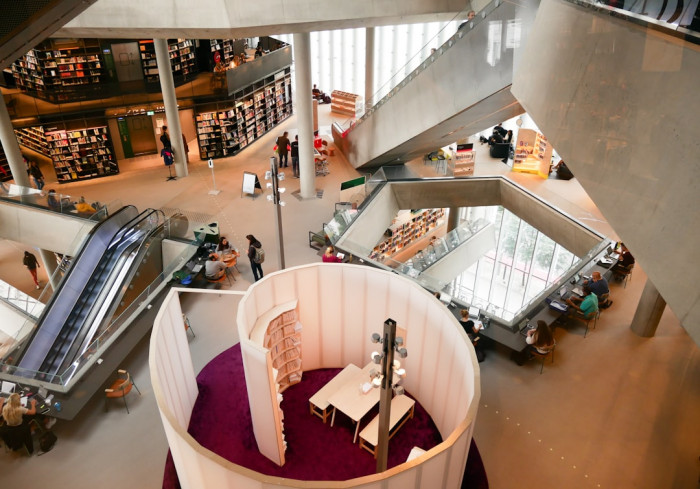 İngilizcede 'Suggestion' Ne Demek?